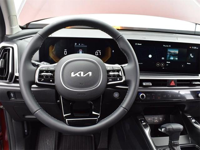 Photo of 2025 Red Kia Sorento
