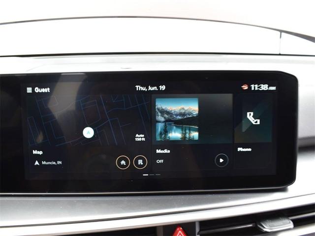 Photo of 2025 Red Kia Sorento