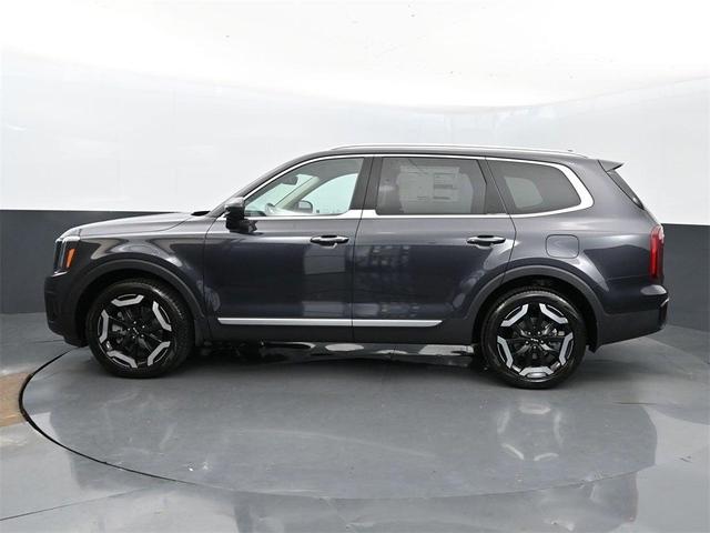 Photo of 2025 Metal Kia Telluride