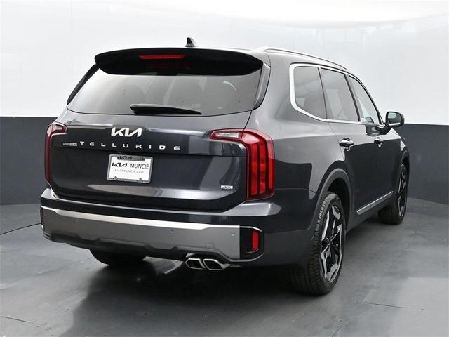 Photo of 2025 Metal Kia Telluride