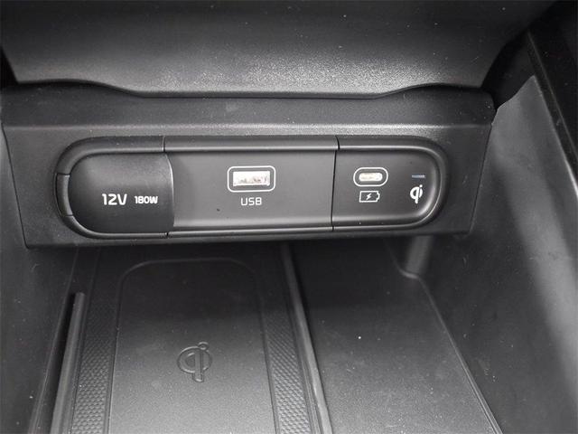 Photo of 2025 Jungle Green Kia Telluride