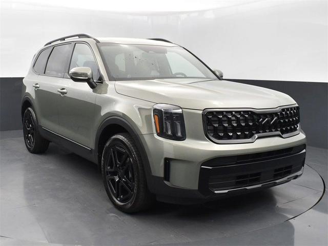 Photo of 2025 Jungle Green Kia Telluride