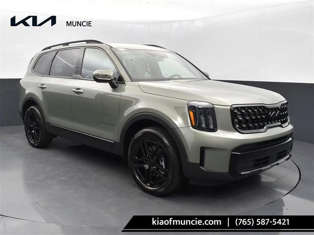 Photo of 2025 Jungle Green Kia Telluride