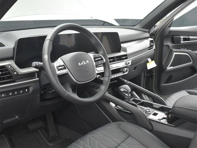 Photo of 2025 Jungle Green Kia Telluride