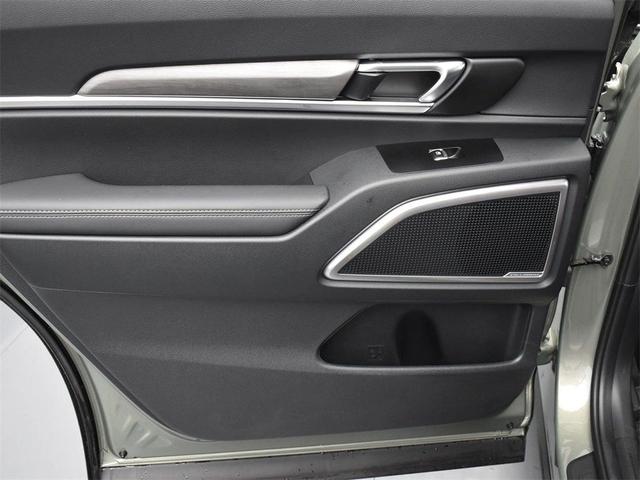 Photo of 2025 Jungle Green Kia Telluride