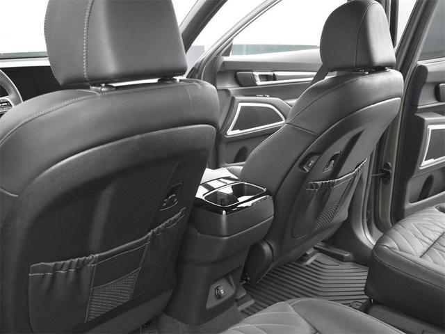 Photo of 2025 Jungle Green Kia Telluride
