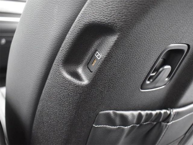 Photo of 2025 Jungle Green Kia Telluride