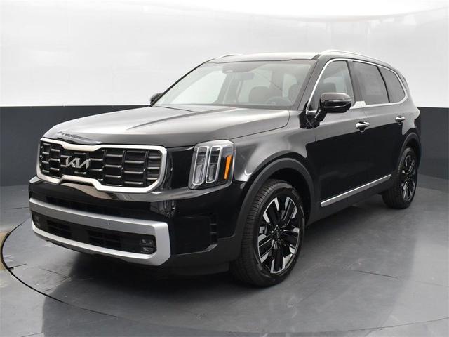 Photo of 2025 Ebony Black Kia Telluride