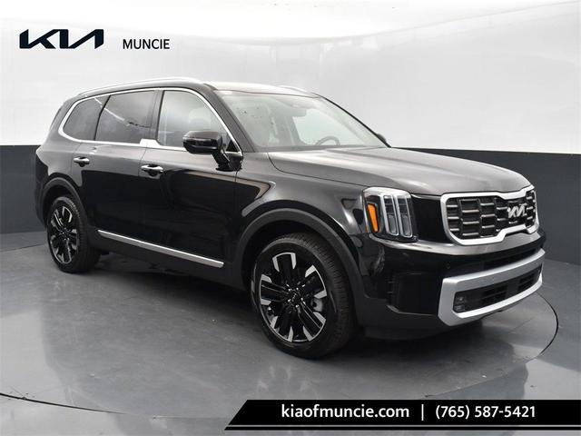 Photo of 2025 Ebony Black Kia Telluride
