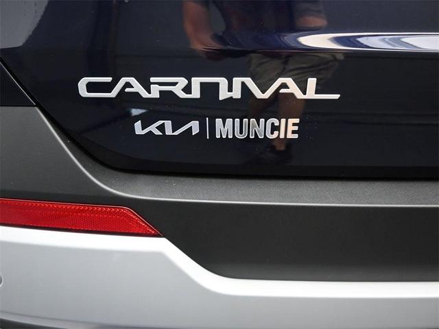 Photo of 2026 Deep Chroma Blue Kia Carnival