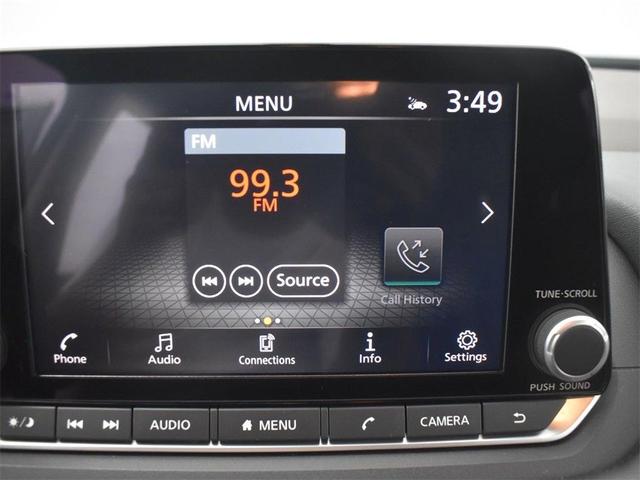 Photo of 2023 Black Nissan Rogue