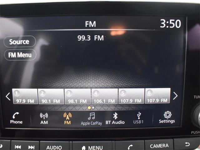 Photo of 2023 Black Nissan Rogue