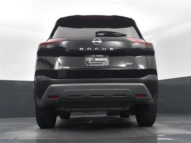 Photo of 2023 Black Nissan Rogue