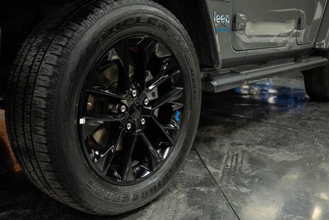 Photo of 2023 Gray Jeep Wrangler 4xe
