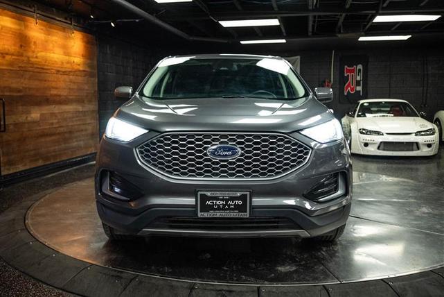 Photo of 2024 Gray Ford Edge
