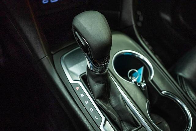Photo of 2022 Gray Chevrolet Equinox