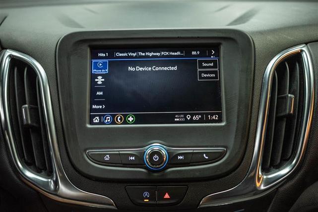 Photo of 2024 Gray Chevrolet Equinox