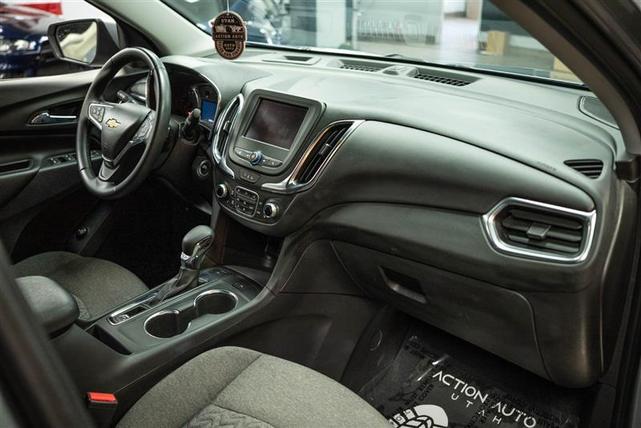 Photo of 2024 Gray Chevrolet Equinox