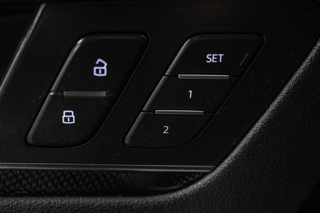 Photo of 2018 Daytona Gray Pearl Effect Audi SQ5