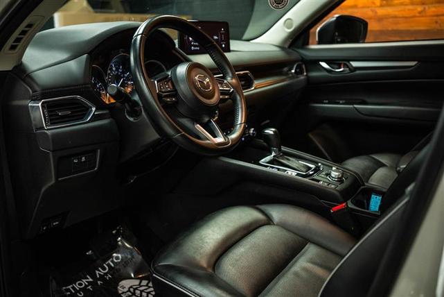 Photo of 2024 Platinum Quartz Metallic Mazda CX-5