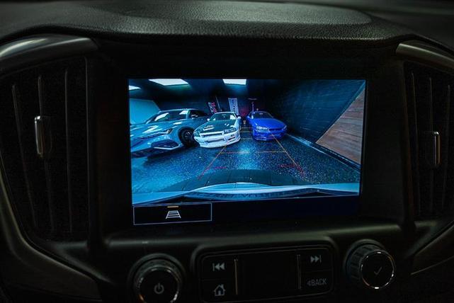 Photo of 2023 White GMC Terrain