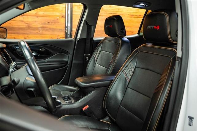 Photo of 2023 White GMC Terrain