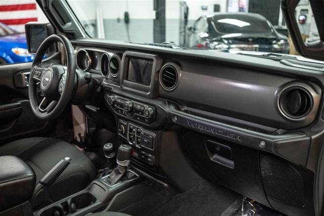 Photo of 2023 White Jeep Wrangler 4xe