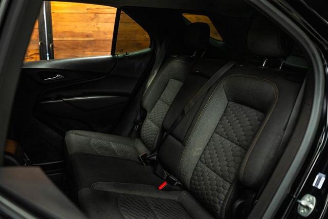 Photo of 2020 Black Chevrolet Equinox