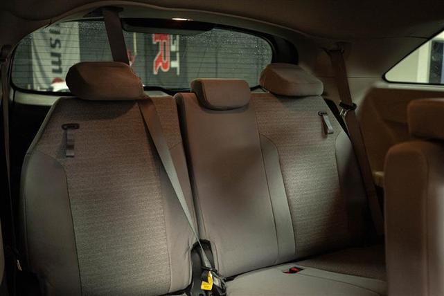 Photo of 2023 Silver Toyota Sienna