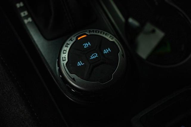 Photo of 2022 Blue Ford Bronco