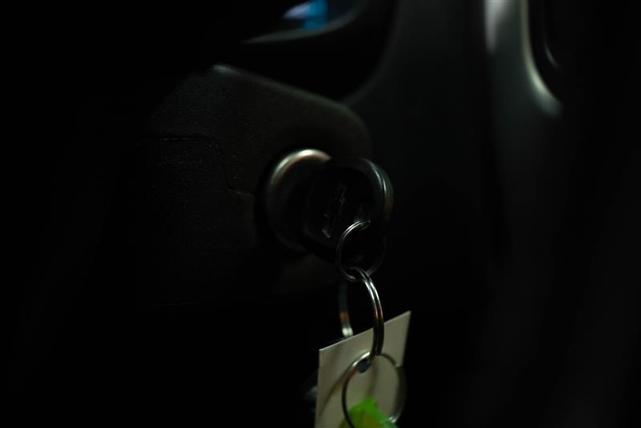 Photo of 2021 White Chevrolet Colorado