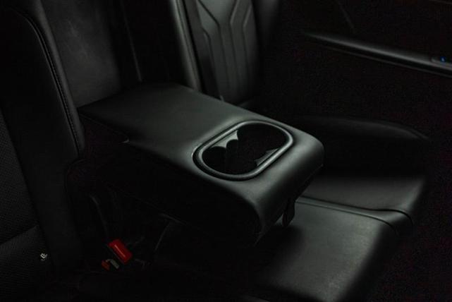 Photo of 2024 Silver Hyundai SANTA FE