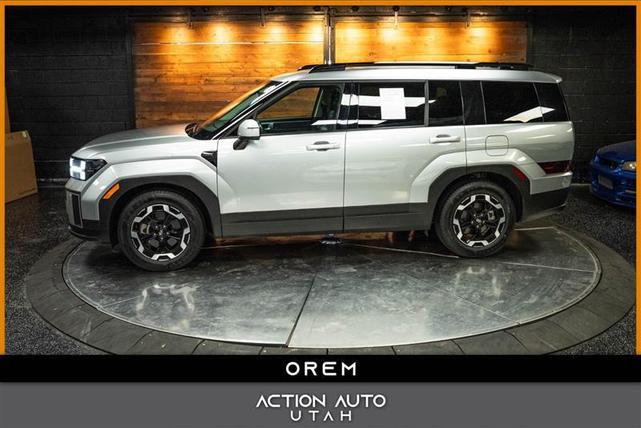 Photo of 2024 Silver Hyundai SANTA FE