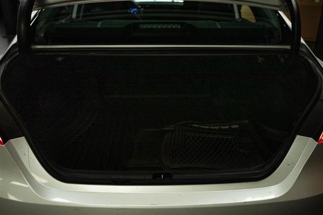 Photo of 2019 White Toyota Camry
