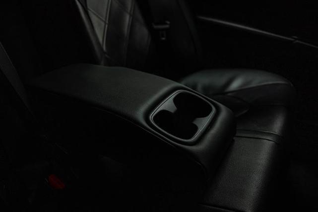 Photo of 2019 White Toyota Camry