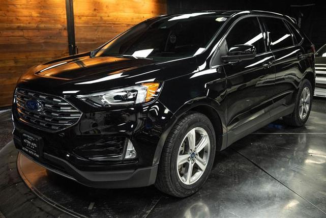 Photo of 2022 Black Ford Edge