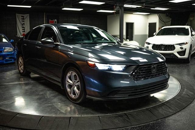 Photo of 2024 Gray Honda Accord