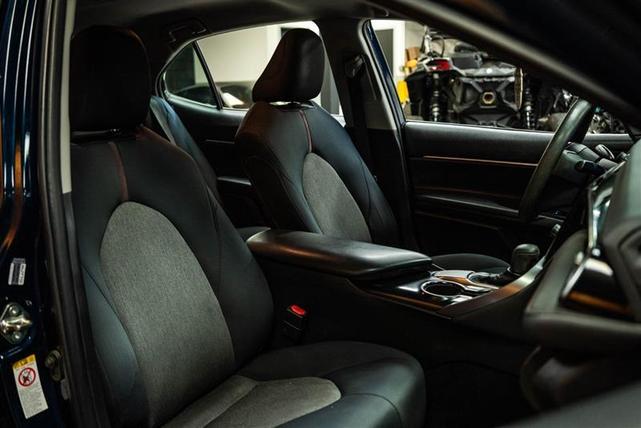 Photo of 2019 Blue Toyota Camry