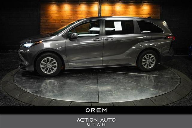 2021 Toyota Sienna