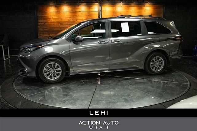 2023 Toyota Sienna