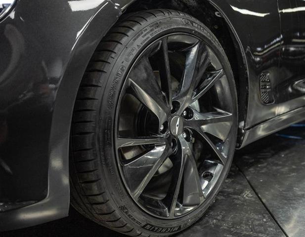 Photo of 2023 Gray Genesis G70