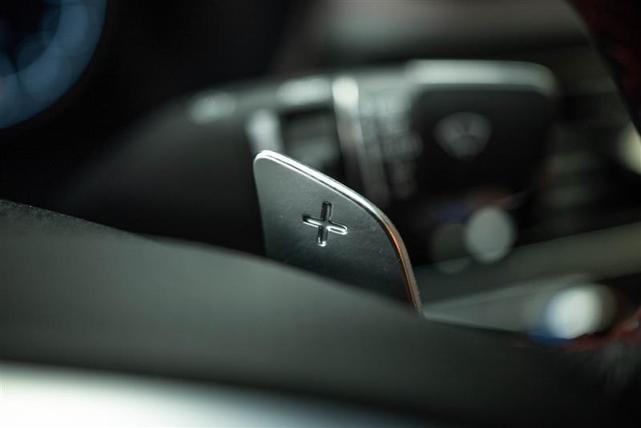 Photo of 2023 Gray Genesis G70