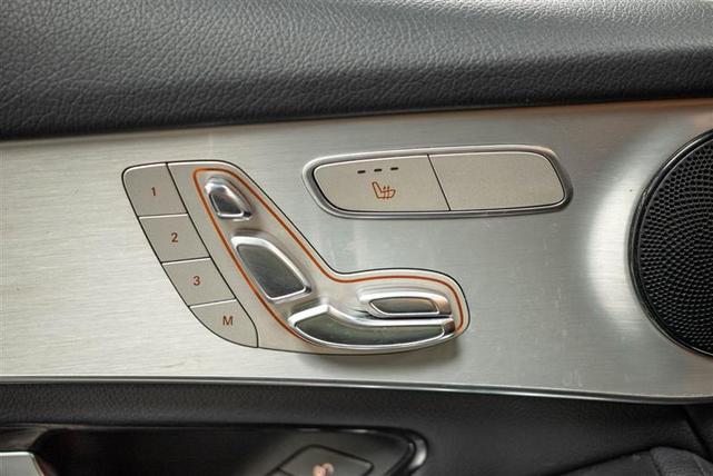 Photo of 2019 White Mercedes-Benz GLC 300