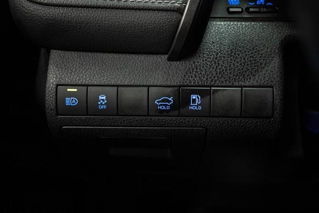 Photo of 2021 Black Toyota Camry