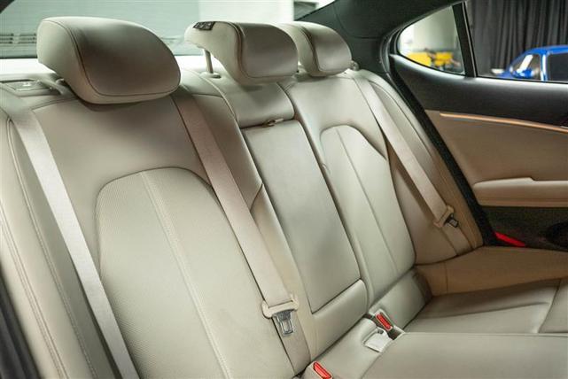 Photo of 2023 Black Genesis G70