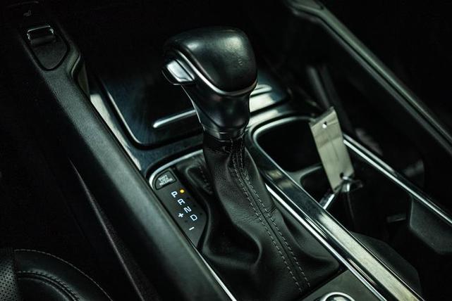 Photo of 2022 White Kia Telluride
