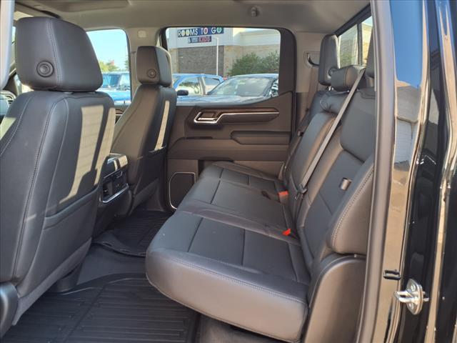 Photo of 2025 Onyx Black GMC Sierra 1500