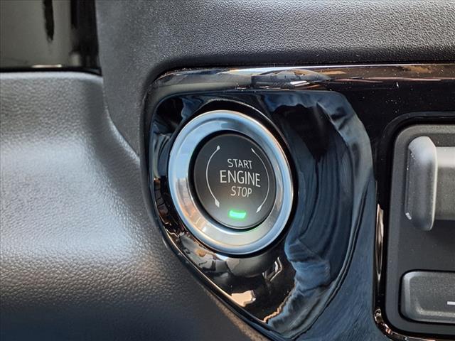 Photo of 2025 Onyx Black GMC Sierra 1500
