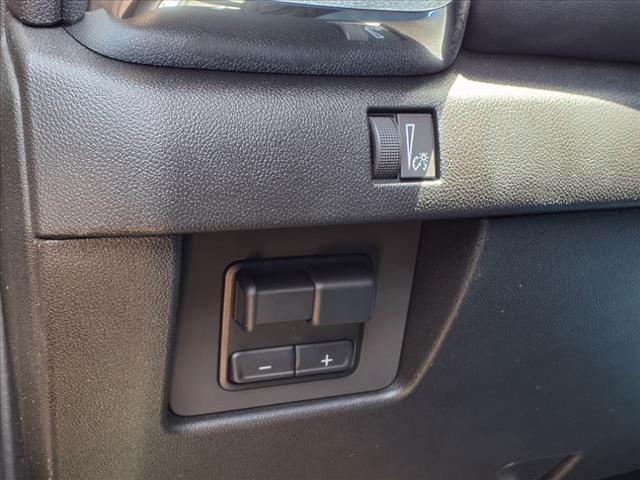 Photo of 2025 Onyx Black GMC Canyon