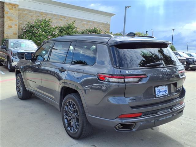 Photo of 2024 Metallic Jeep Grand Cherokee L